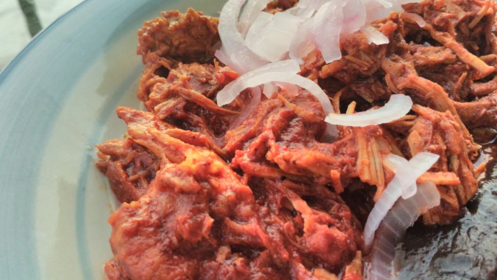 What kind of meat is used in cochinita