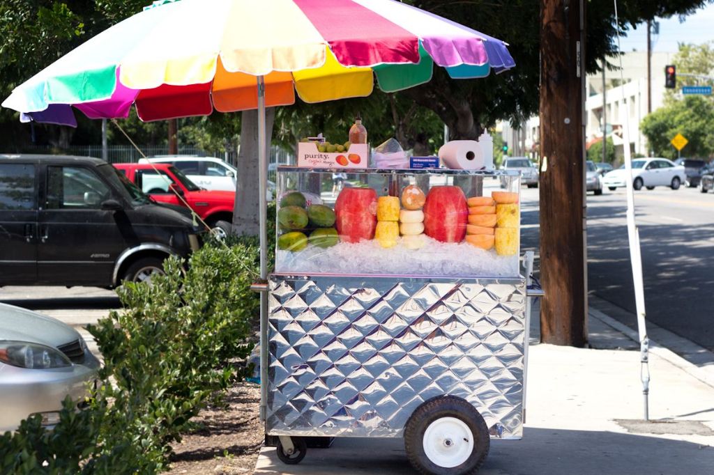 What do Mexican fruit carts sell