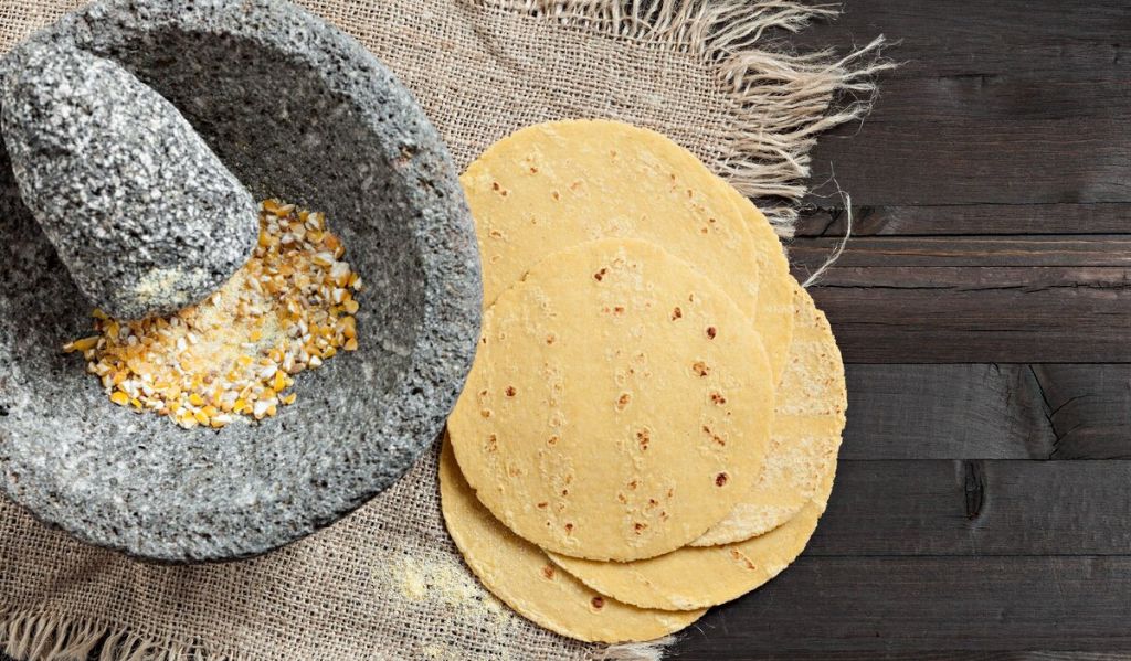 Do Mexicans prefer corn or flour tortillas